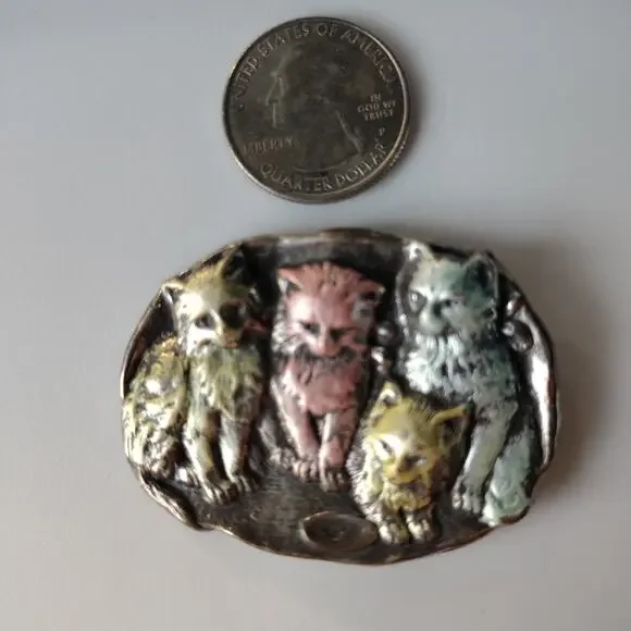 Oval Cat Pin‎ Brooch Silver Tone Pink Blue Yellow - Picture 4 of 5